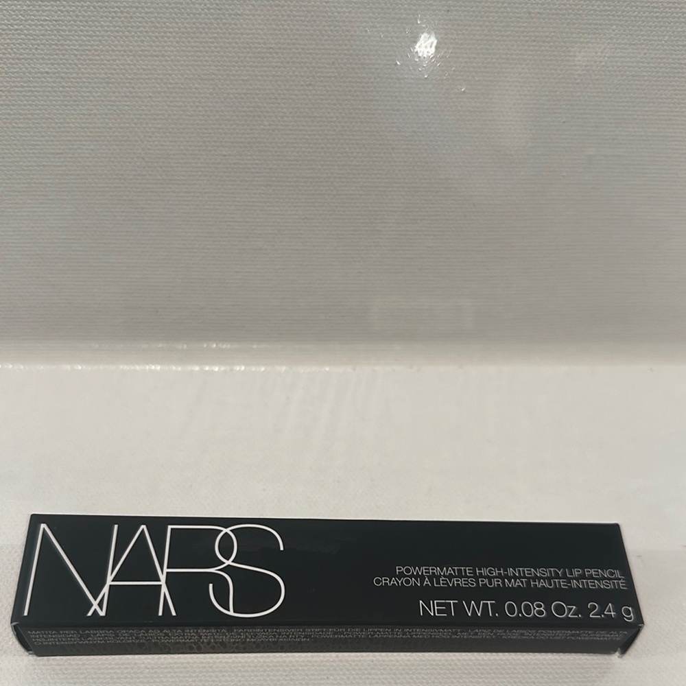 NARS Lip Pencil No. 172 All Night Long.
